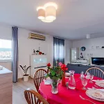 Awesome In With Wifi