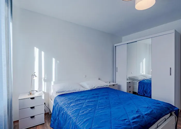 2 Bedroom Lovely In Apartman *